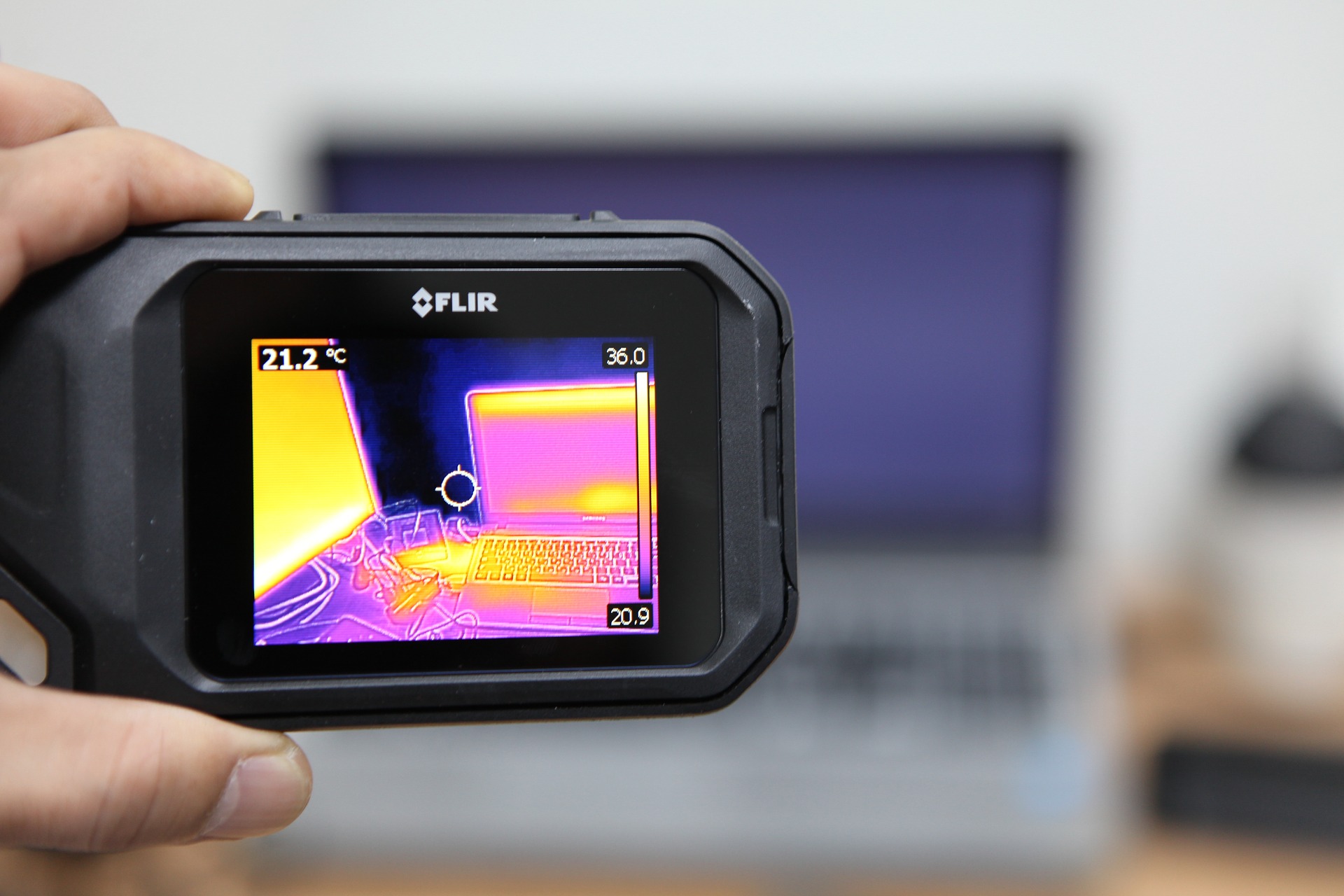 the thermal-imaging-camera-3756103_1920.jpeg